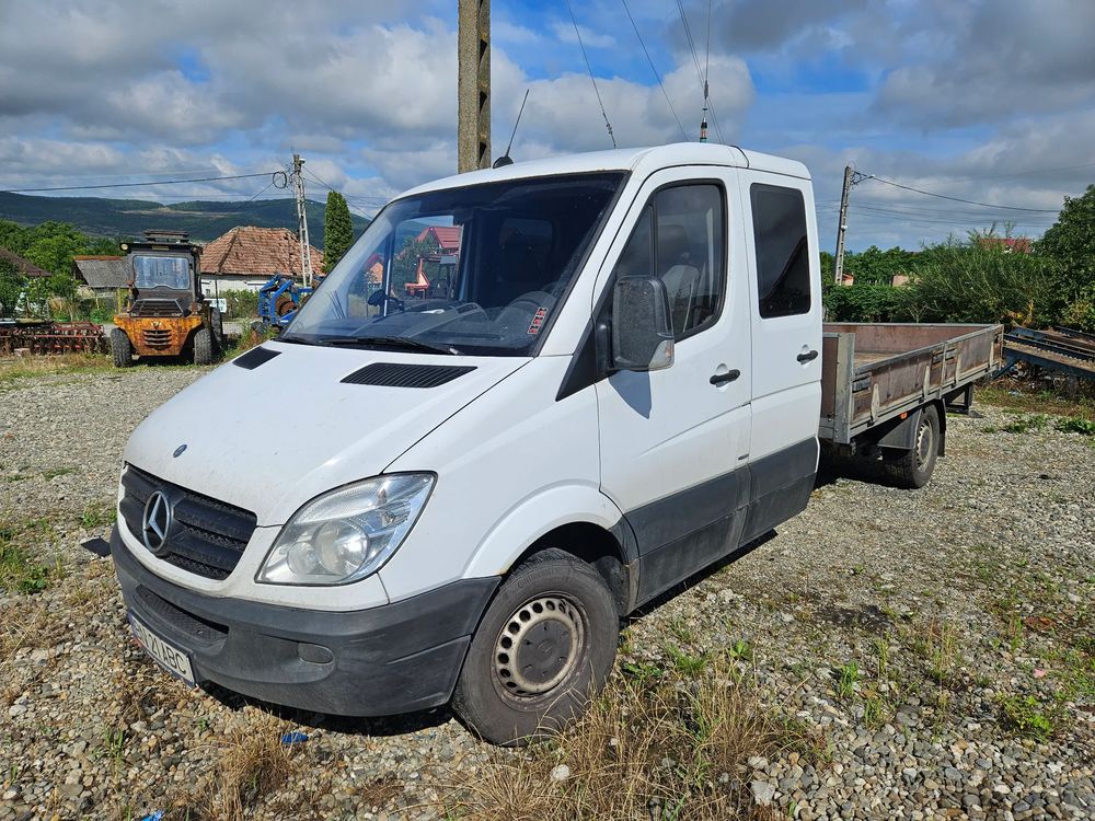 Mercedes-Benz Sprinter 2013