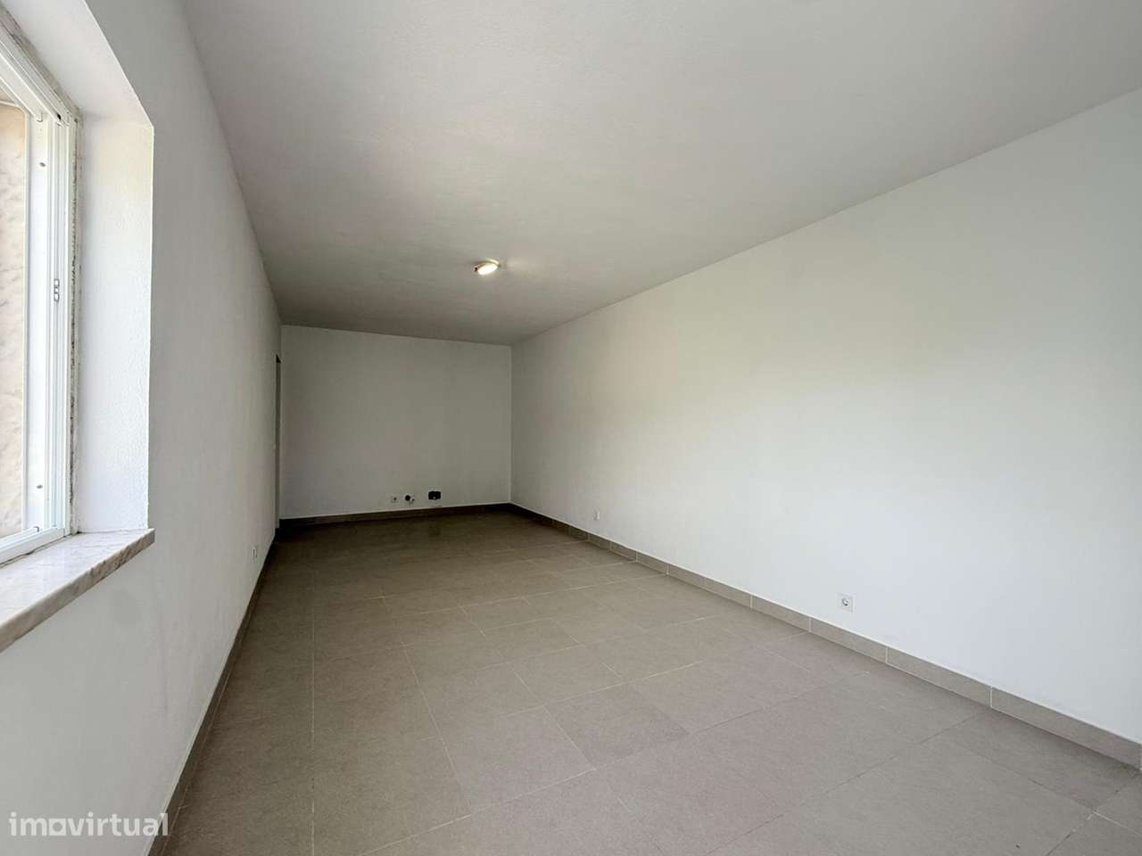 Moradia T3 em lote de 420m2 em Fernão Ferro-13