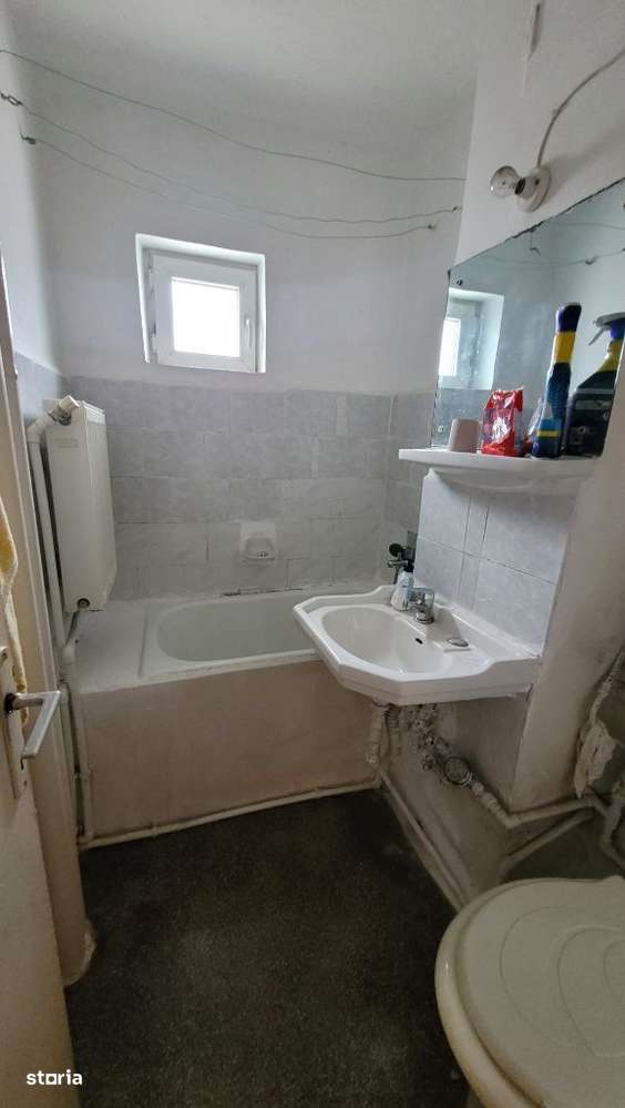 Obor 2 camere confort 2 etaj 3 - Imagine principală: 4/5