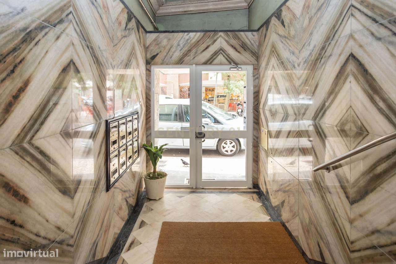 Apartamento T3 com Terraço/Pátio - Amadora - Grande imagem: 5/31