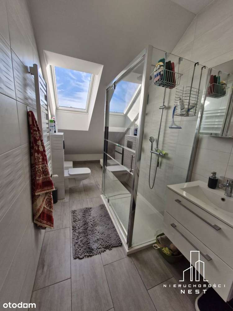 Bliźniak z garażem i ogródkiem-3