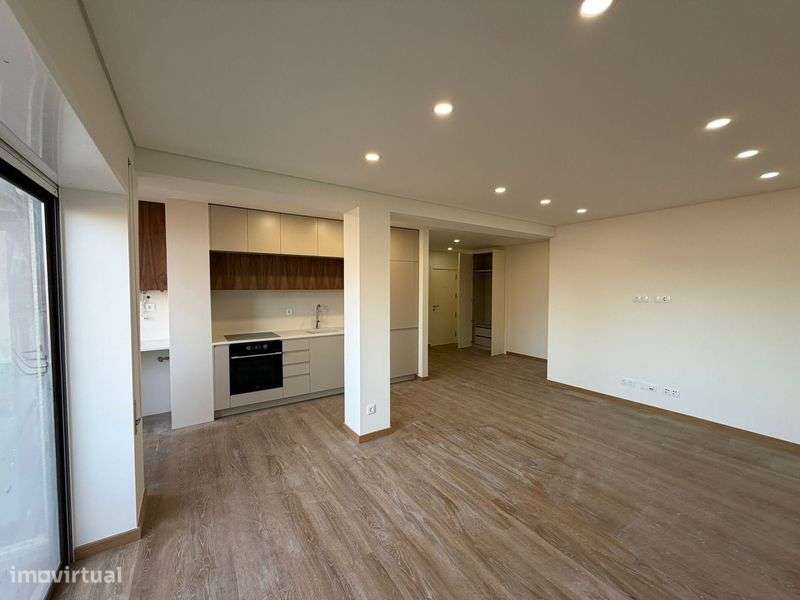 T2+1 em Afurada (Gaia)     **310,000€** - Grande imagem: 4/12