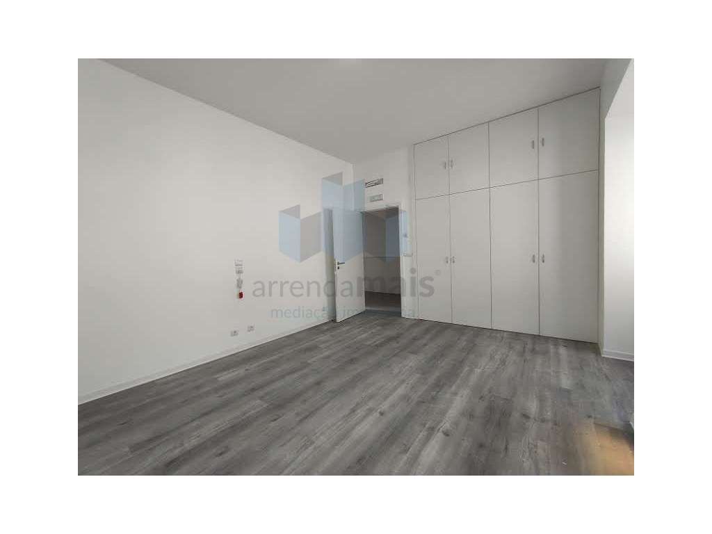 Vende-se edificio para Residencial Sénior/Lar ja com alvará-21