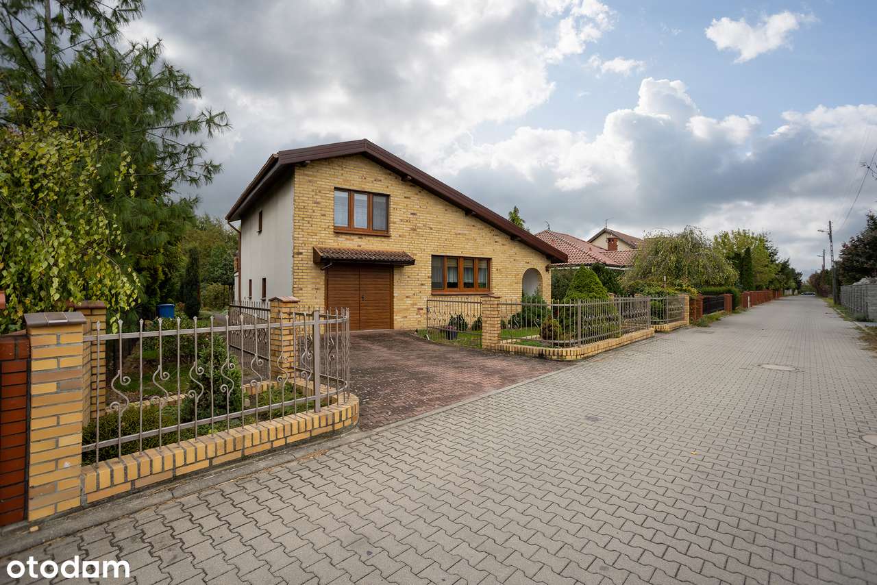 Piękny dom z uroczym ogrodem w Szczepankowie-19