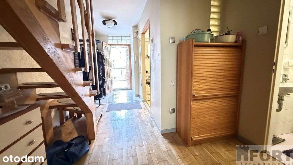 Wyjątkowy Apartament 100 m² z Parkingiem w centrum-8