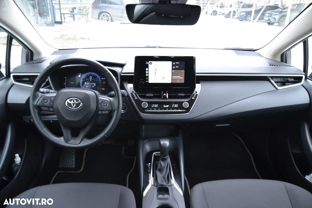Toyota Corolla Sedan 1.8 Hybrid ECO HSD E-CVT 140 cp 33202 km - 12