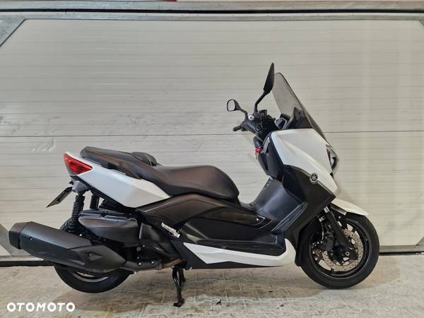 Yamaha X-max - 5