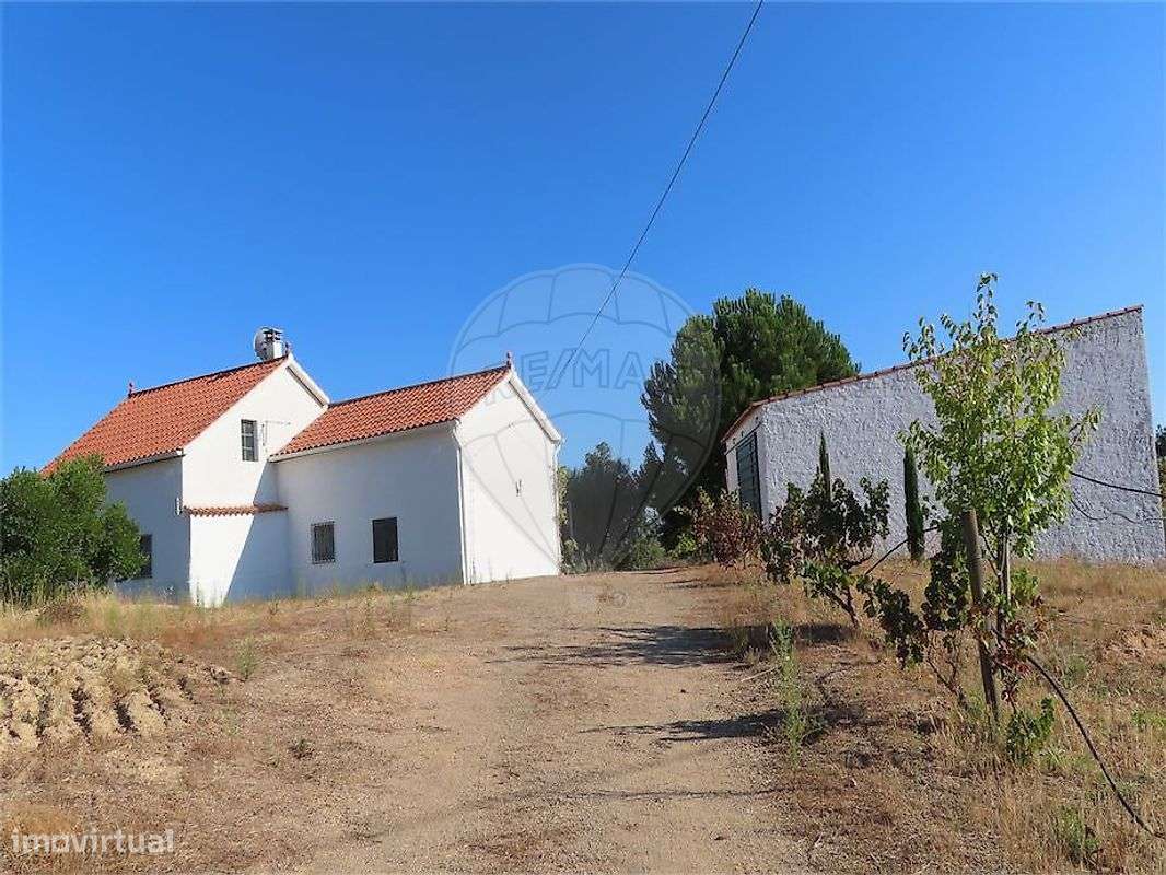 Moradia T3 para venda-23