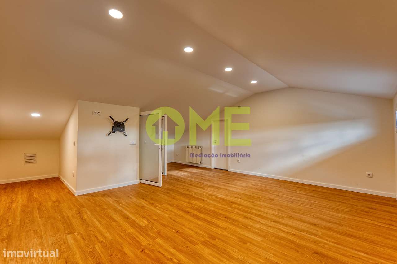 Moradia T3 à Venda em Localização Privilegiada-33