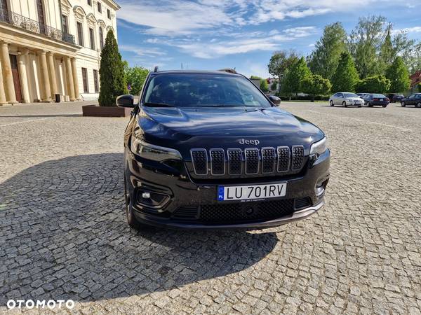 Jeep Cherokee - 11