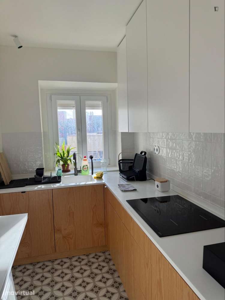 Quarto - localizado em Olaias Lisbon - Grande imagem: 5/9