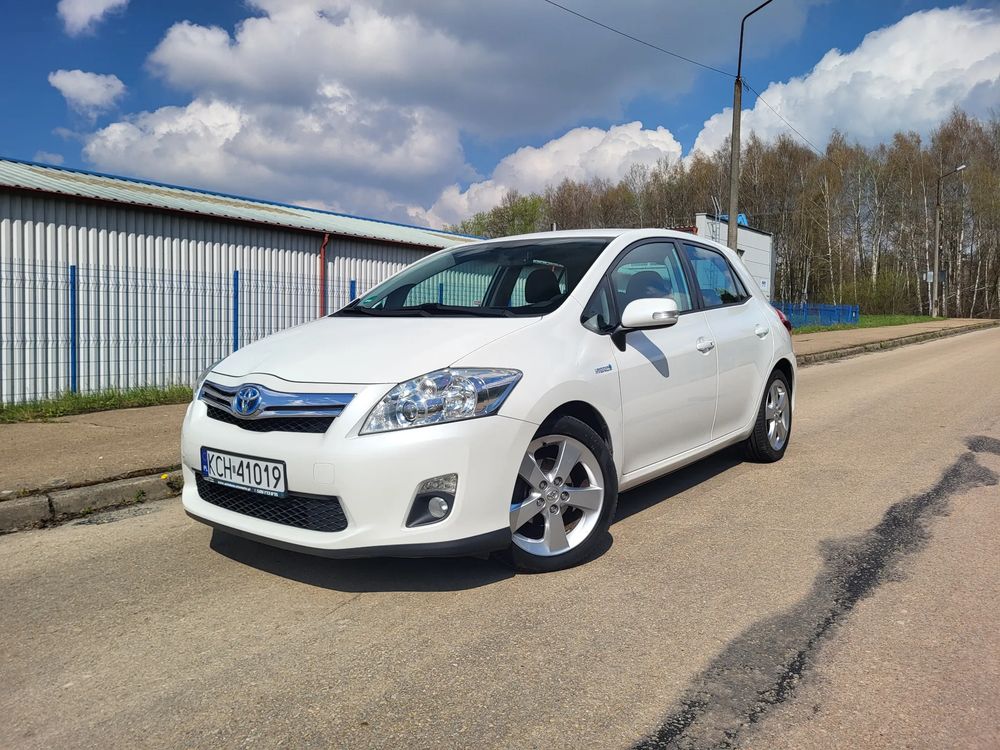 Toyota Auris I 1.8 HSD Luna 2010