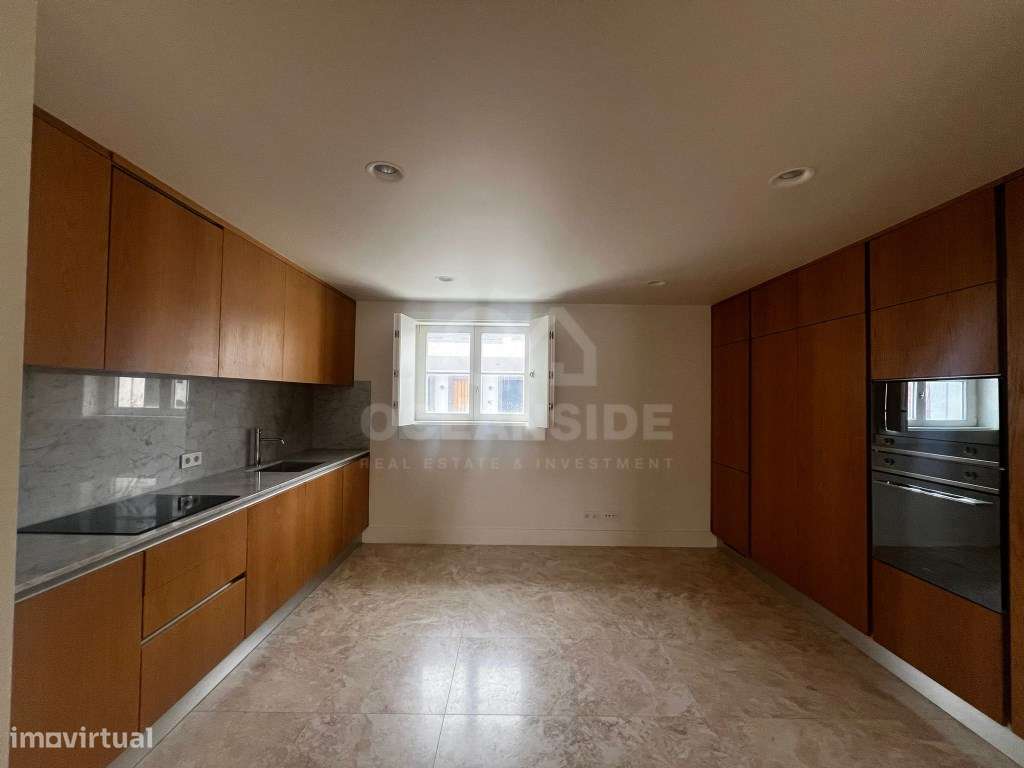 Apartamento T3 Duplex, no Palácio Ficalho - Grande imagem: 3/12