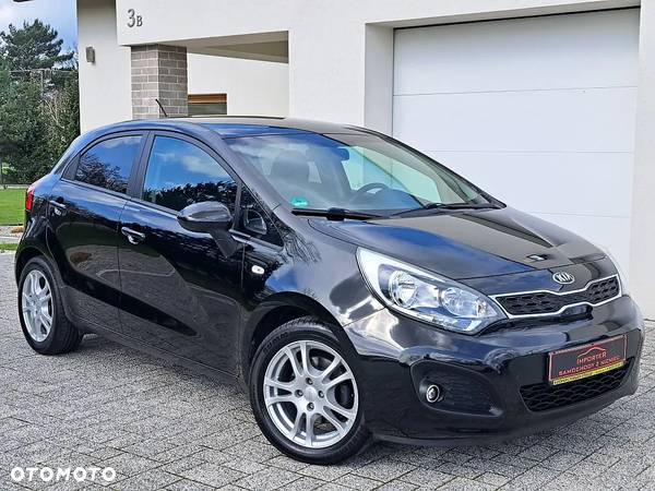 Kia Rio 1.4 Dream Team Edition - 2