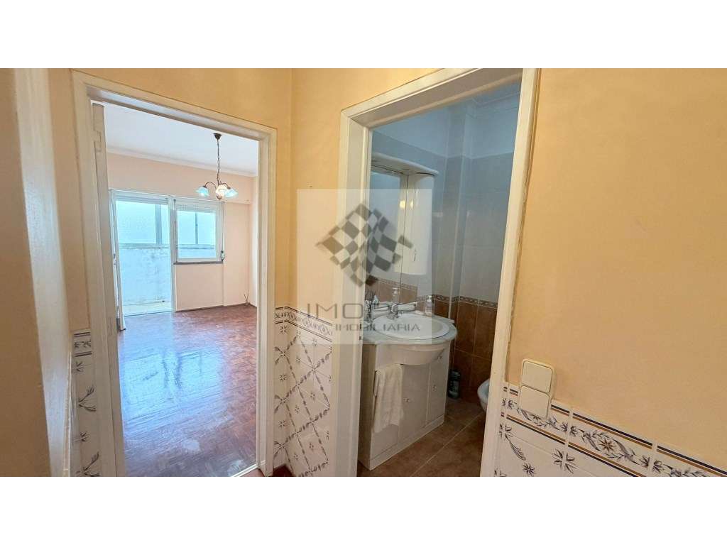 Apartamento T1 em Rana - São Domingos de Rana-15