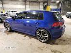 Volkswagen Golf - 2