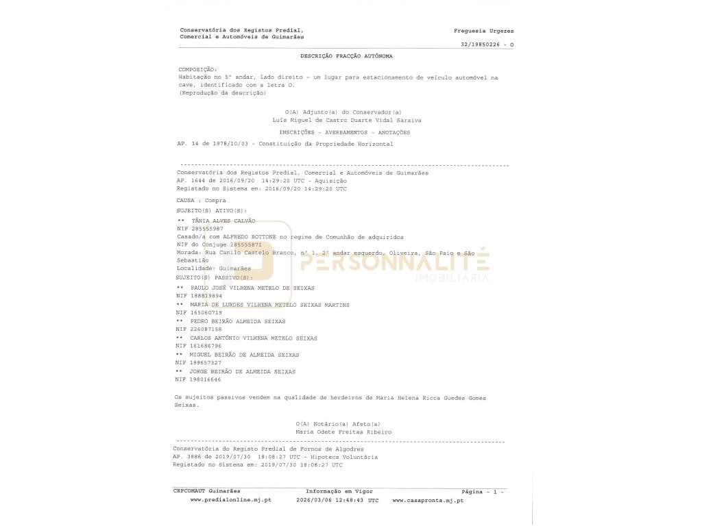 Apt. Duplex T4 + T3 c/ terraço e vistas sobre a Penha-12