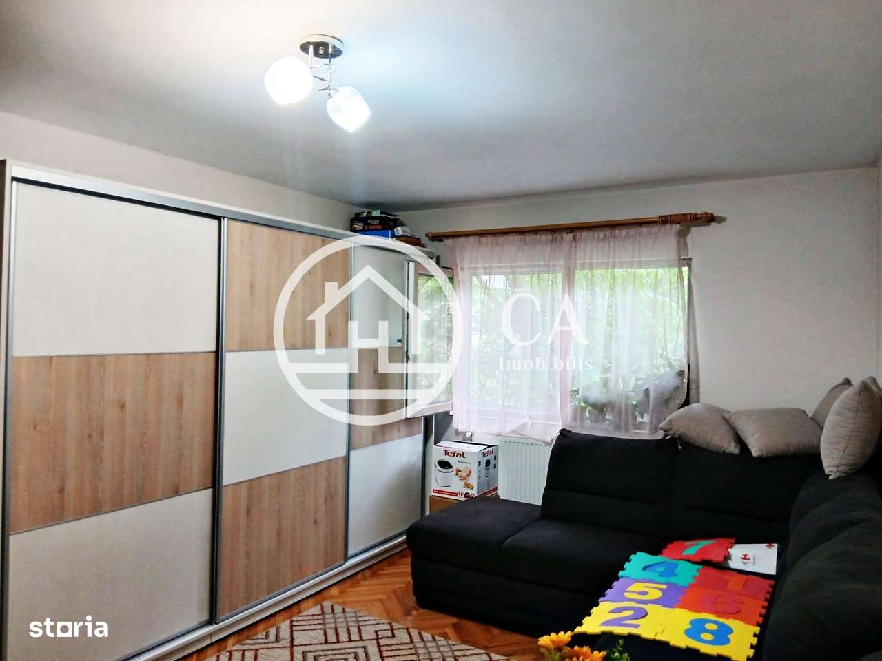 Apartament de vanzare cu 4 camere in Rogerius, Oradea - Imagine principală: 2/8