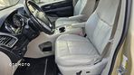 Chrysler Town & Country 3.6 Limited - 8
