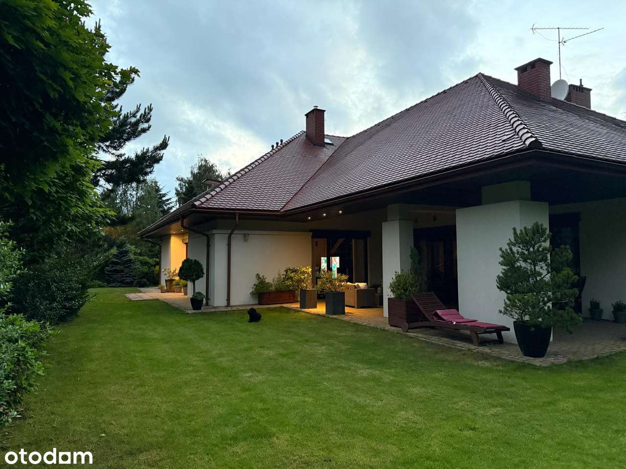 Dom wolnostojący 340 m w centrum Łodzi