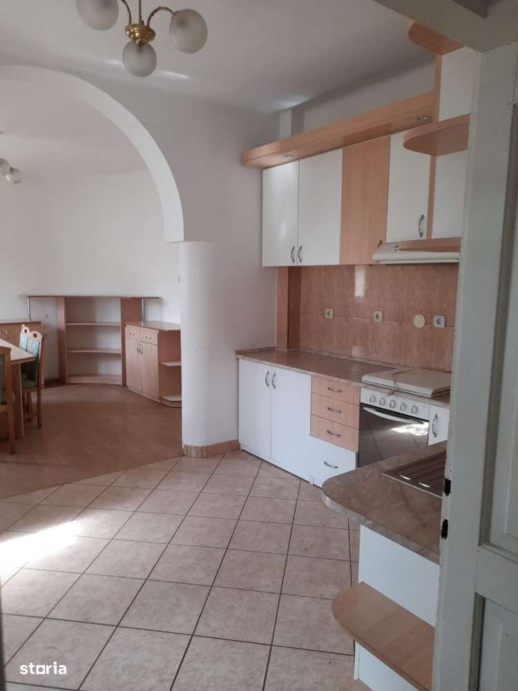 De vânzare casă central în Beius - Imagine principală: 4/11