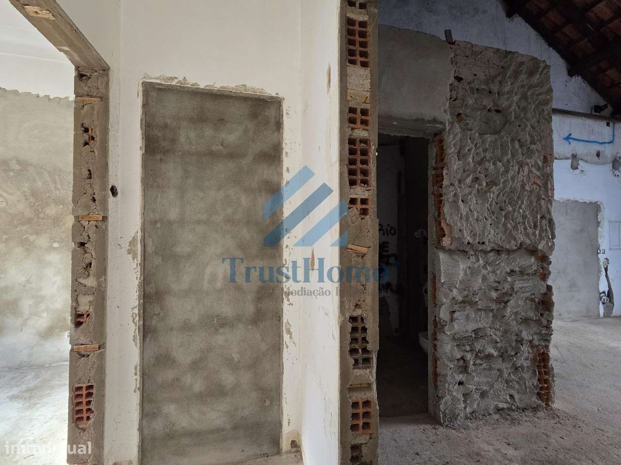 V4 para remodelação em São João da Ribeira a 13 Km de Rio Maior-36