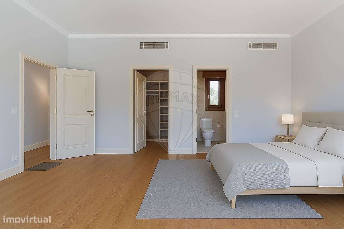 Moradia T4 para venda-13