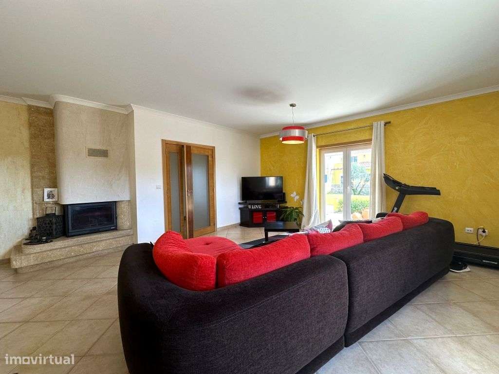 Moradia V5 com piscina - Reguengo Pequeno-7