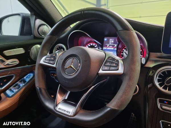 Mercedes-Benz C AMG 63 S AMG Speedshift 7G-MCT - 25