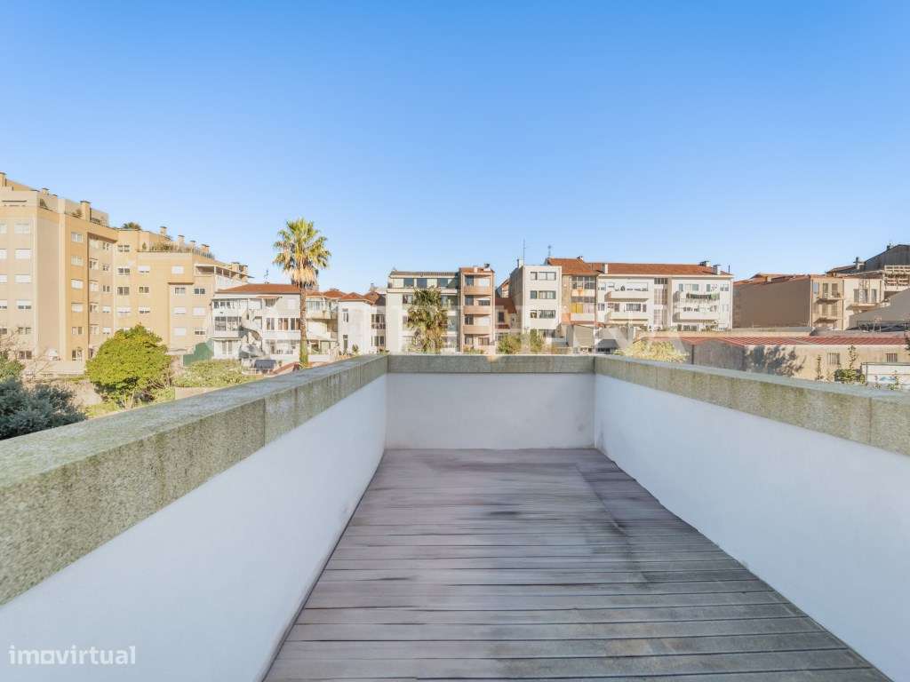 Álvares Cabral 127 - Grande imagem: 2/25