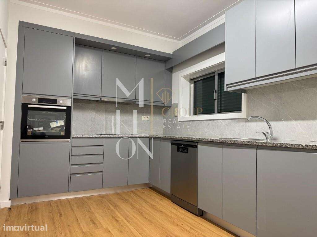 Moradia T3 Totalmente Remodelada c/ Terraço e Terreno – Pedroso, Vila - Grande imagem: 5/28