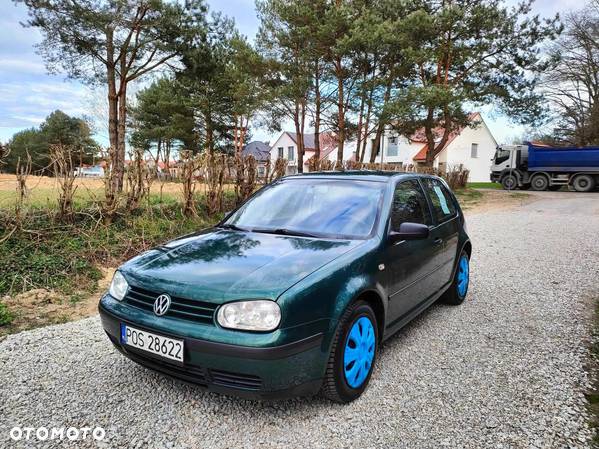 Volkswagen Golf IV 1.9 TDI Comfortline - 2