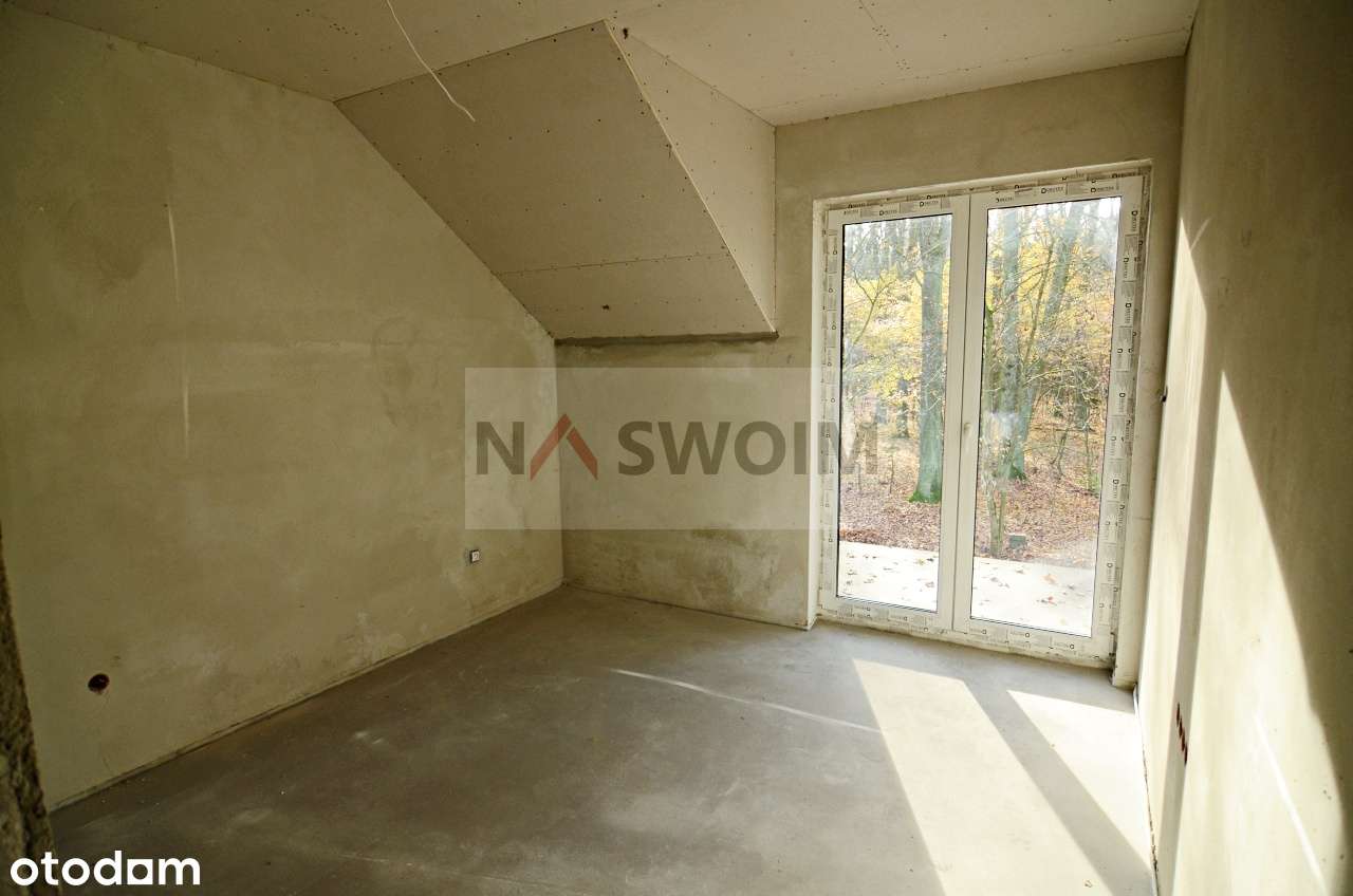 2 segmenty w bliźniaku - 146m2 (stan deweloperski). Tuż przy lesie! :)-11