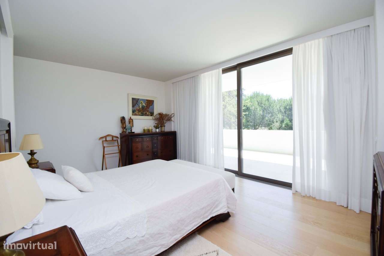 Excelente moradia T5+1 no condomínio da Quinta do Perú, Azeitão-38
