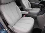 Kia Carnival 2.9 CRDi LX - 16