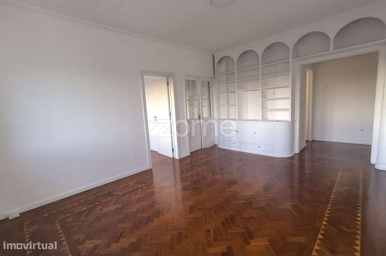 T2 Arrendamento Alvalade - Grande imagem: 2/24