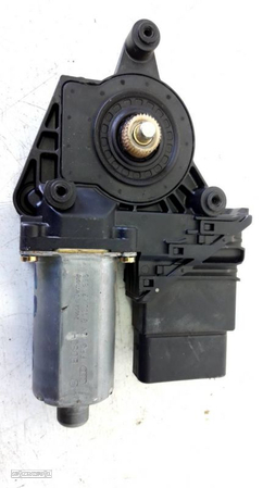 Motor Elevador Volkswagen Passat (3B2) - 2