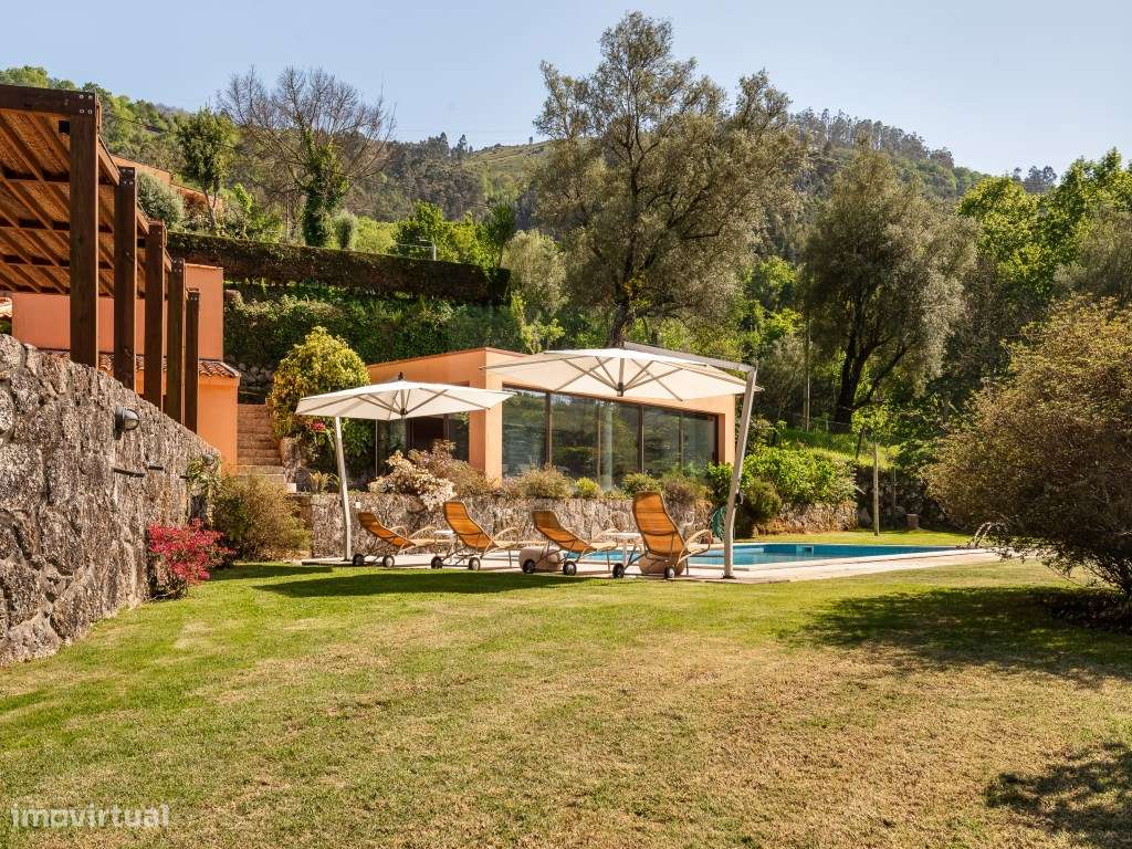 Casa na Albufeira da Caniçada, Gerês - Grande imagem: 4/30