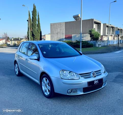 VW Golf 1.9 TDi 6V Trendline AC - 19