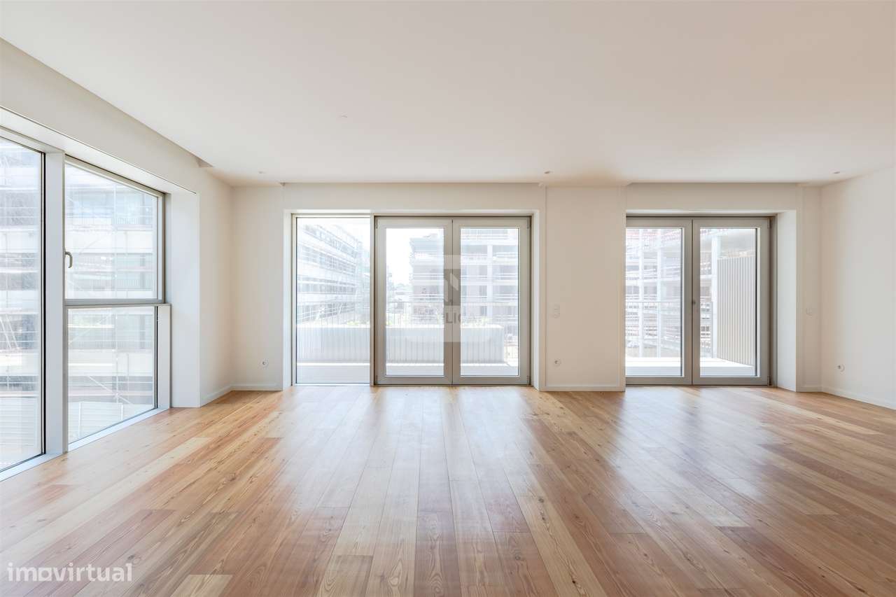 Apartamento T2 com Varanda 22m2, Canidelo - Grande imagem: 4/39