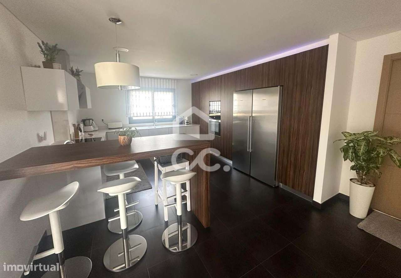 Moradia V3 - Grande imagem: 3/56