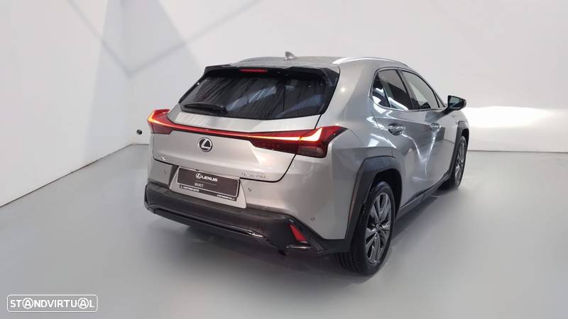 Lexus UX 250h Sport - 5