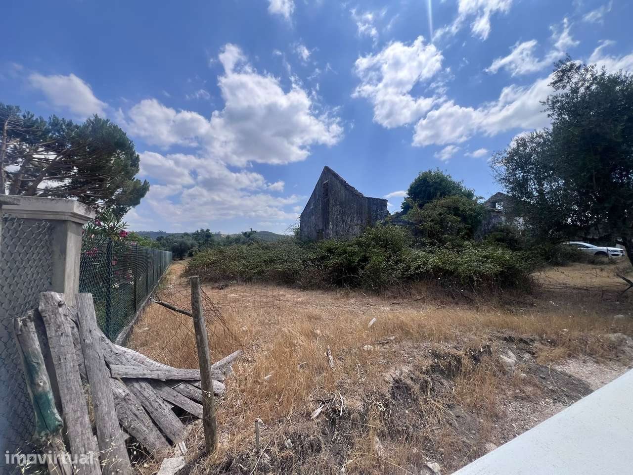 Vende-se Moradia á Entrada de Ourém- Grande Oportunidade-16