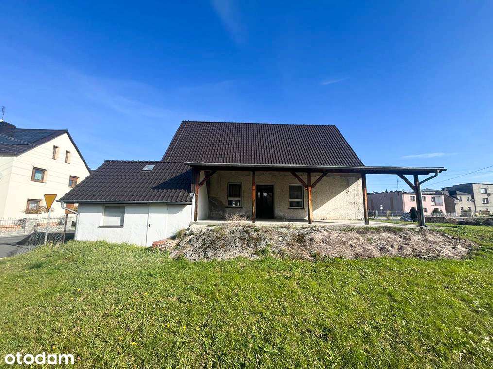 Ładna działka w centrum, a dom w gratisie!-13