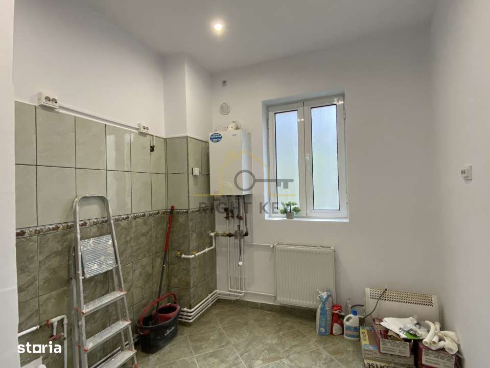 Oportunitate! Ap 2 cam in vila interbelica, renovat!-7