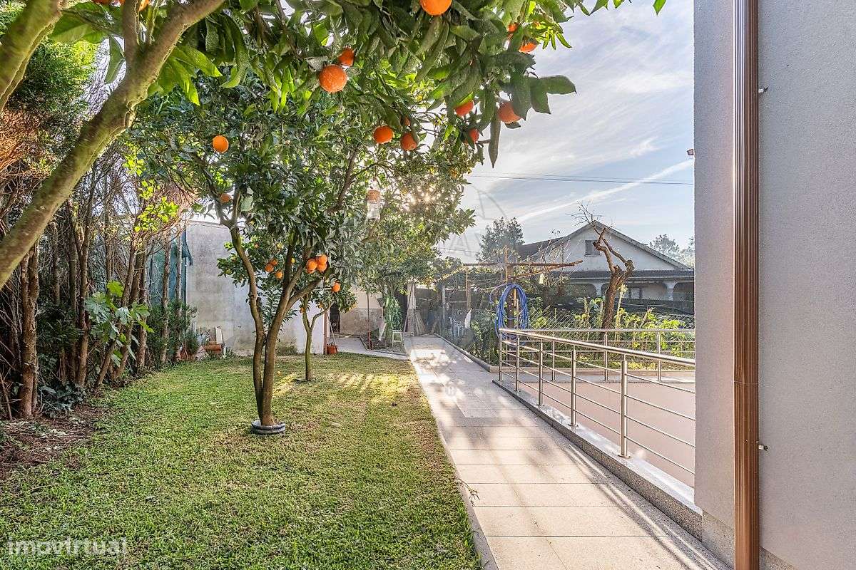 Moradia T5 para venda-33