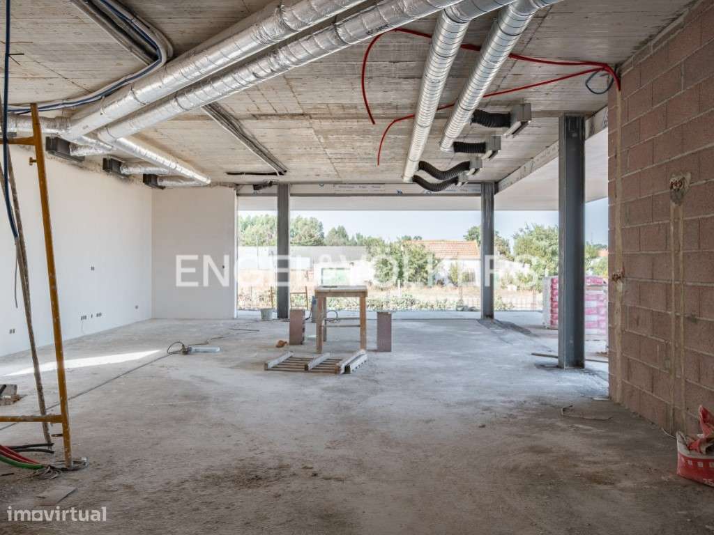 Moradia Exclusiva T5 em Alcochete-8