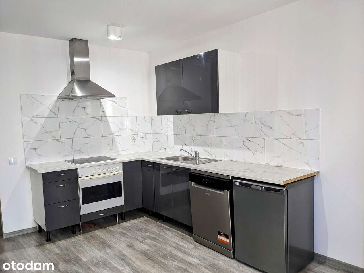 OKAZJA! Kawalerka obok STAREGO BROWARU ul. Piekary z miejscem park.-6