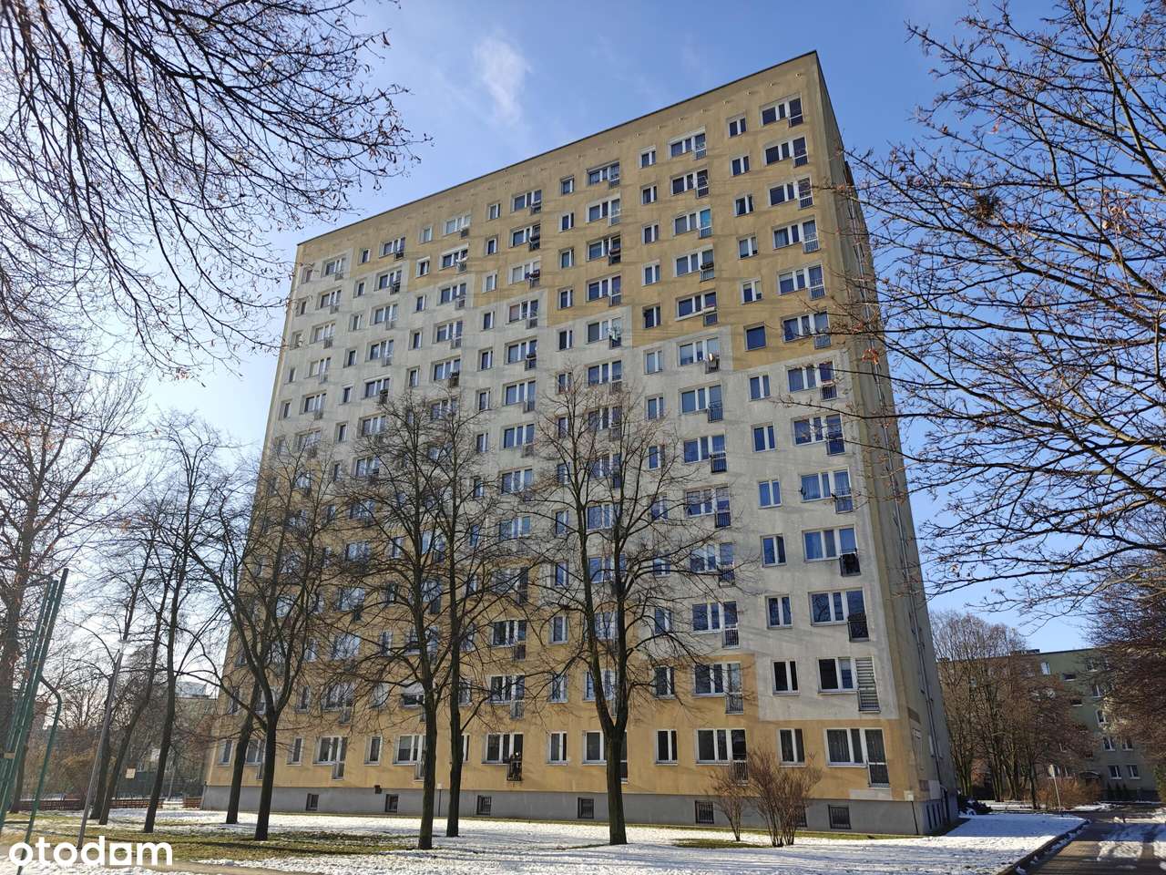 Winogrady, 2 pokoje, parter, kratka balkonowa, piwnica