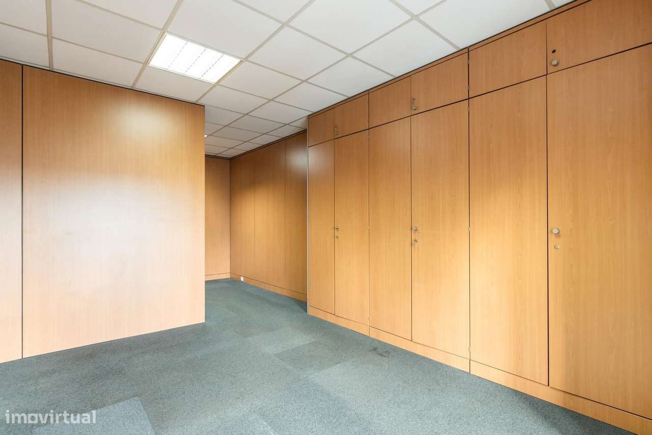 Escritório, Chiado, Lisboa - Grande imagem: 4/25